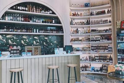 &ldquo;酒庫&rdquo;、&ldquo;酒窖&rdquo;業(yè)態(tài)走紅,高端玩家在微醺經(jīng)濟(jì)里找到新賽道了